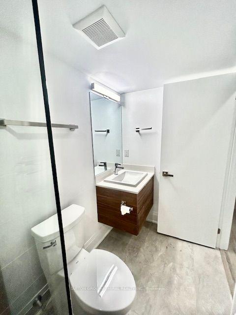 Photo 36 of Direzze 18 Court, Richmond Hill, Mill Pond — HOMEH
