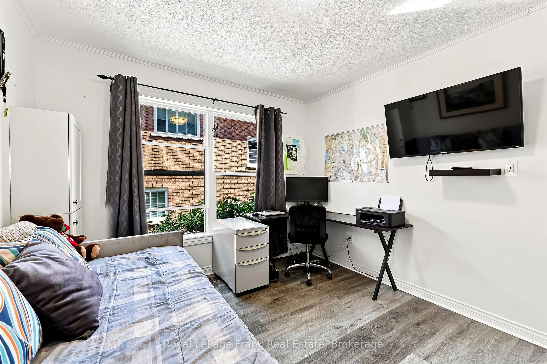 Photo 30 of 1846 Stratton Avenue, Peterborough, Otonabee Ward 1 — HOMEH