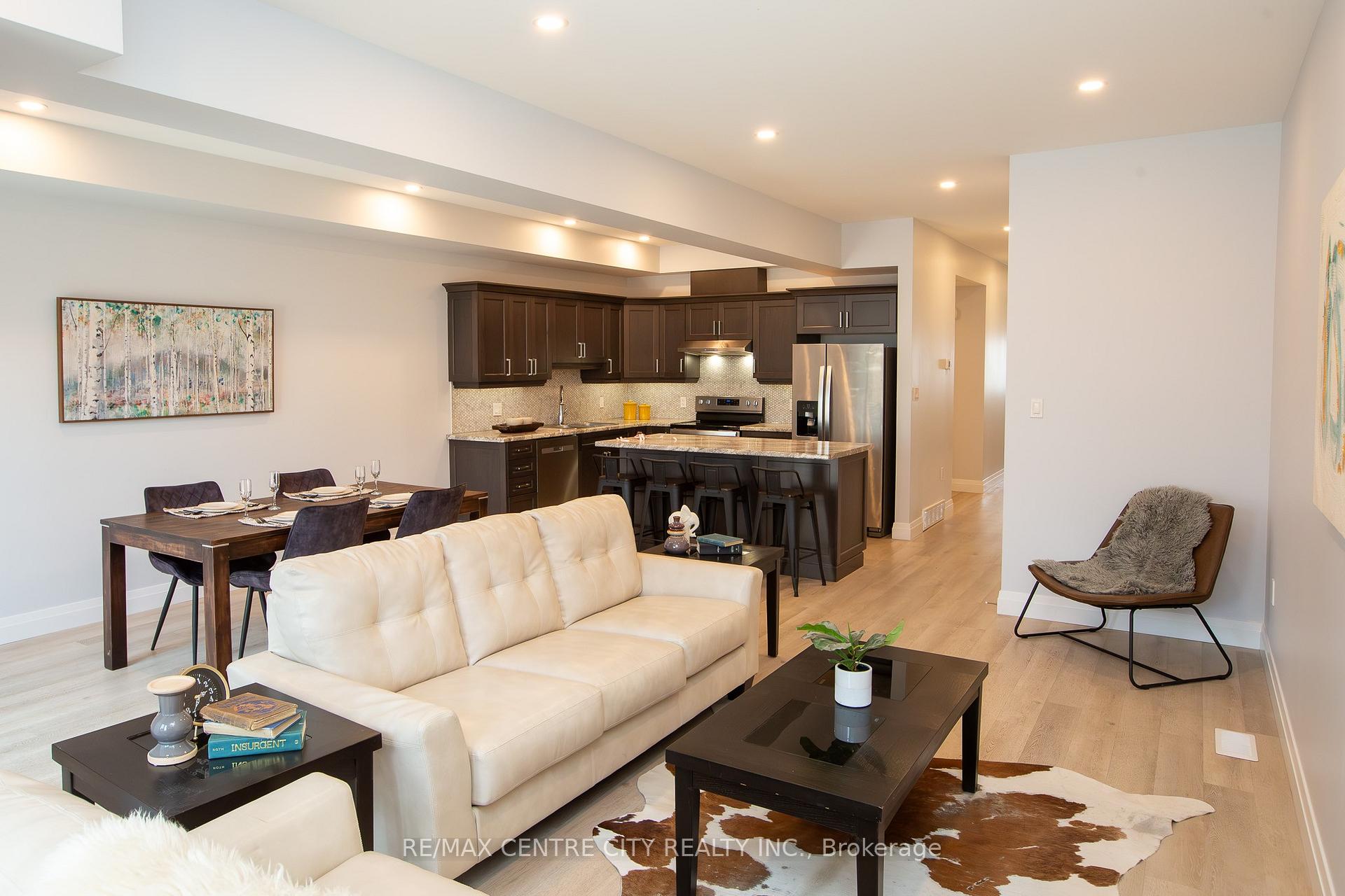 Photo 10 of Unit 21, 275 James Street, St. Marys — HOMEH