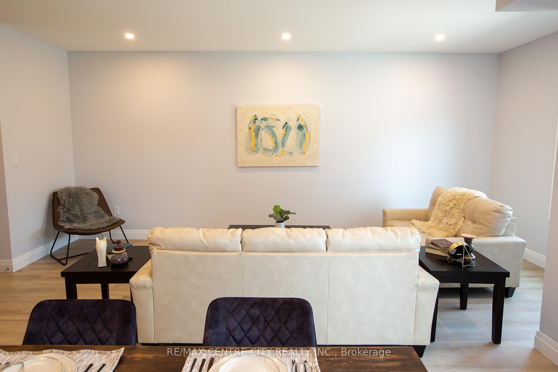 Photo 13 of Unit 21, 275 James Street, St. Marys — HOMEH
