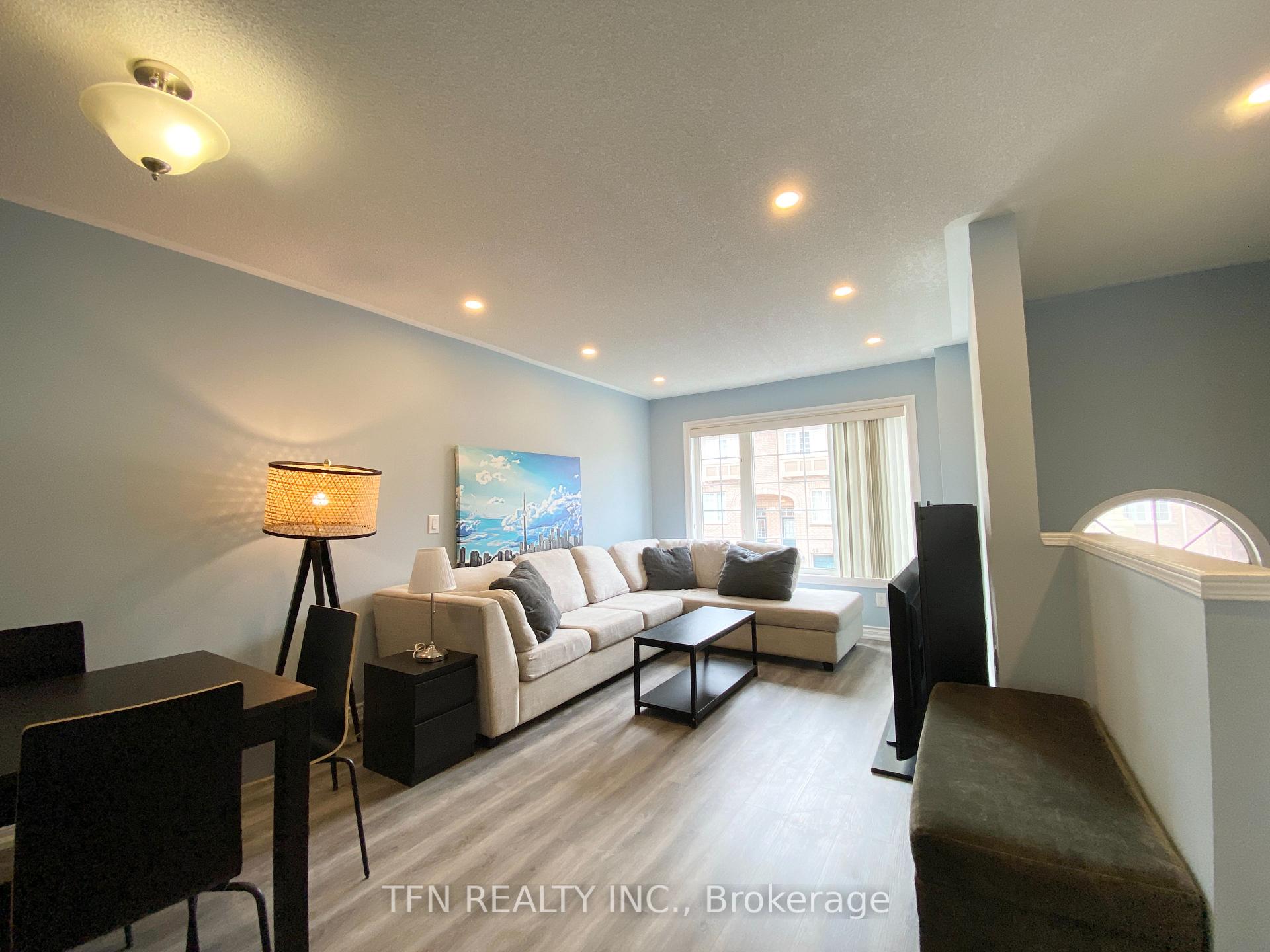 Photo 7 of Unit 42, 3020 Cedarglen Gate, Mississauga, Erindale — HOMEH