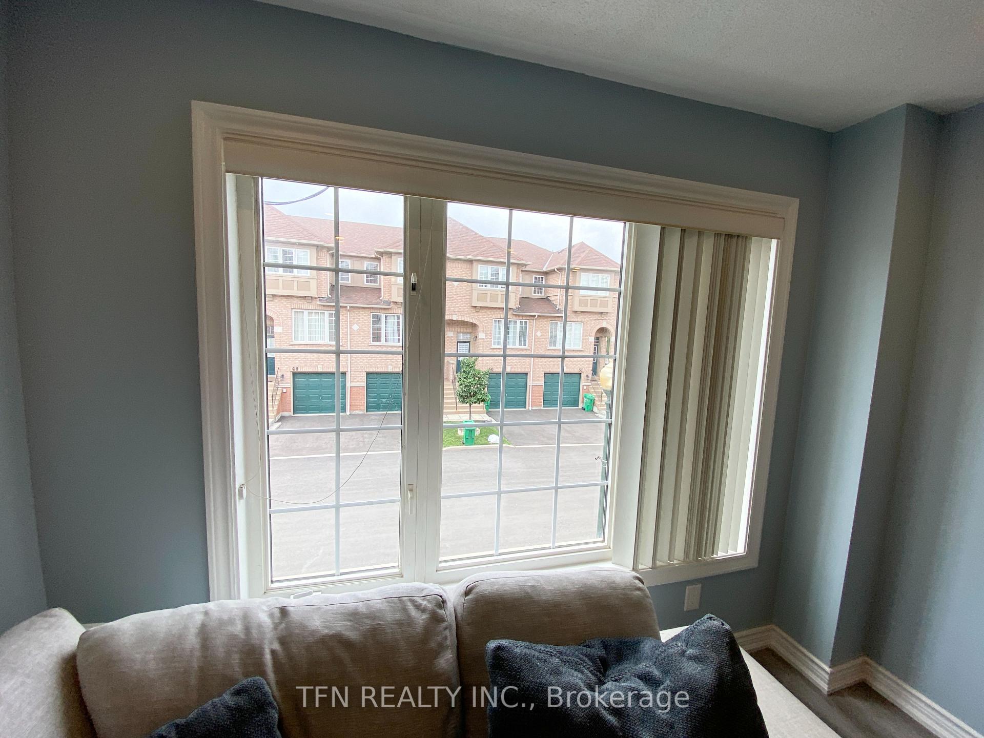 Photo 9 of Unit 42, 3020 Cedarglen Gate, Mississauga, Erindale — HOMEH