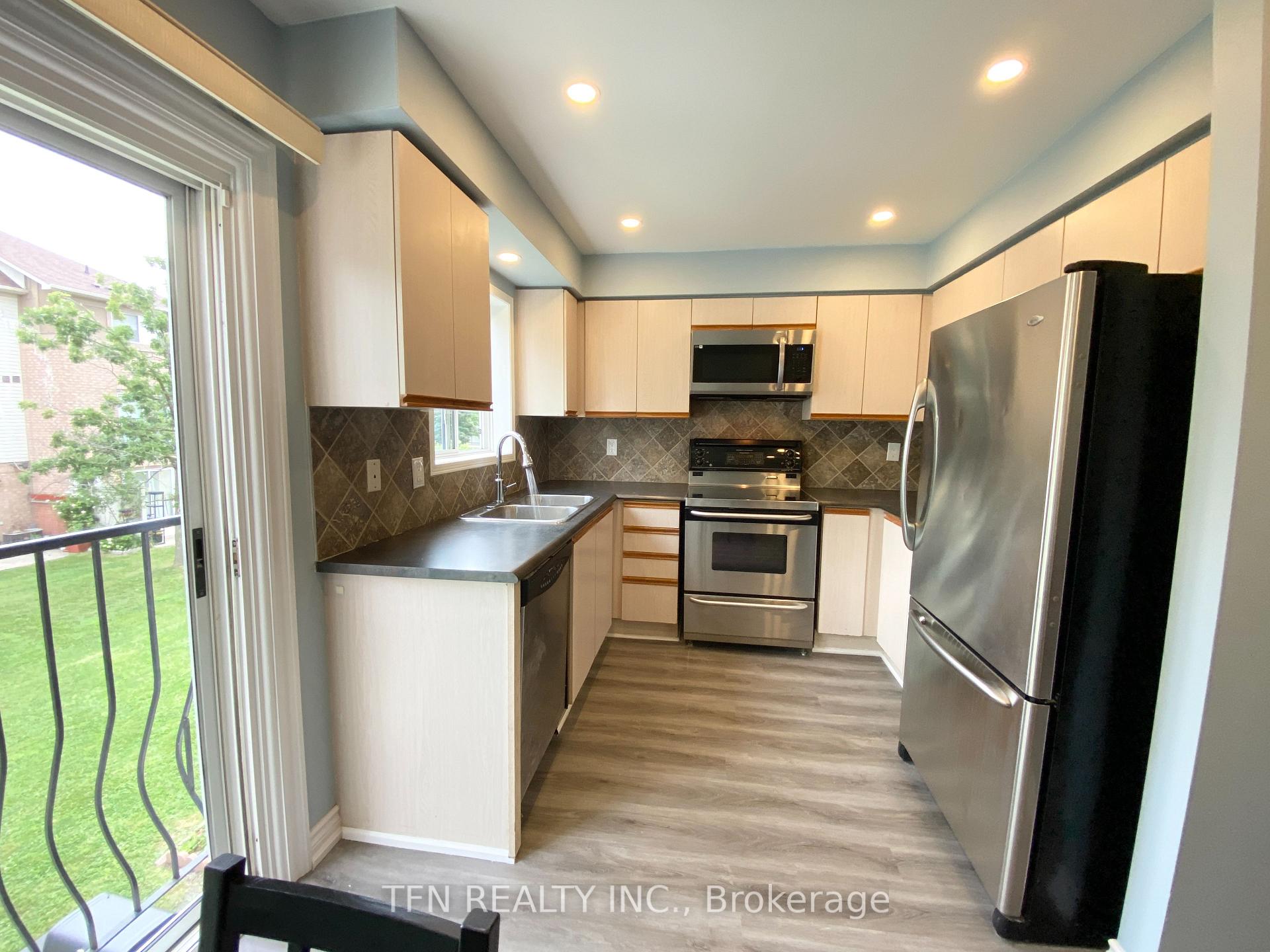 Photo 13 of Unit 42, 3020 Cedarglen Gate, Mississauga, Erindale — HOMEH