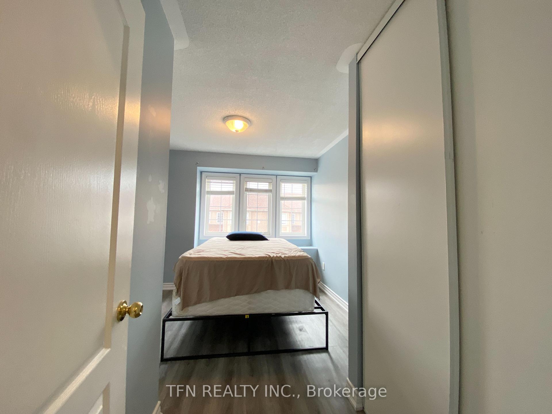 Photo 21 of Unit 42, 3020 Cedarglen Gate, Mississauga, Erindale — HOMEH