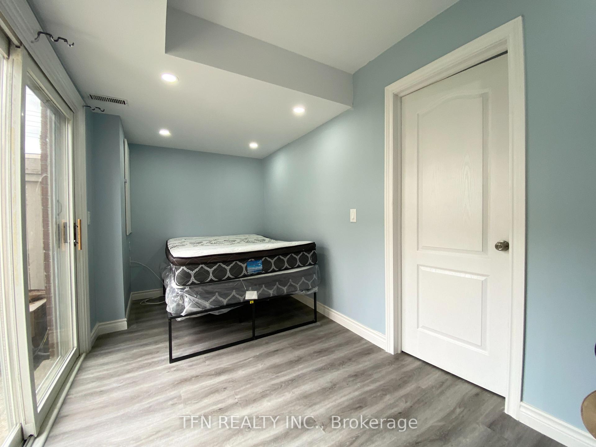 Photo 30 of Unit 42, 3020 Cedarglen Gate, Mississauga, Erindale — HOMEH