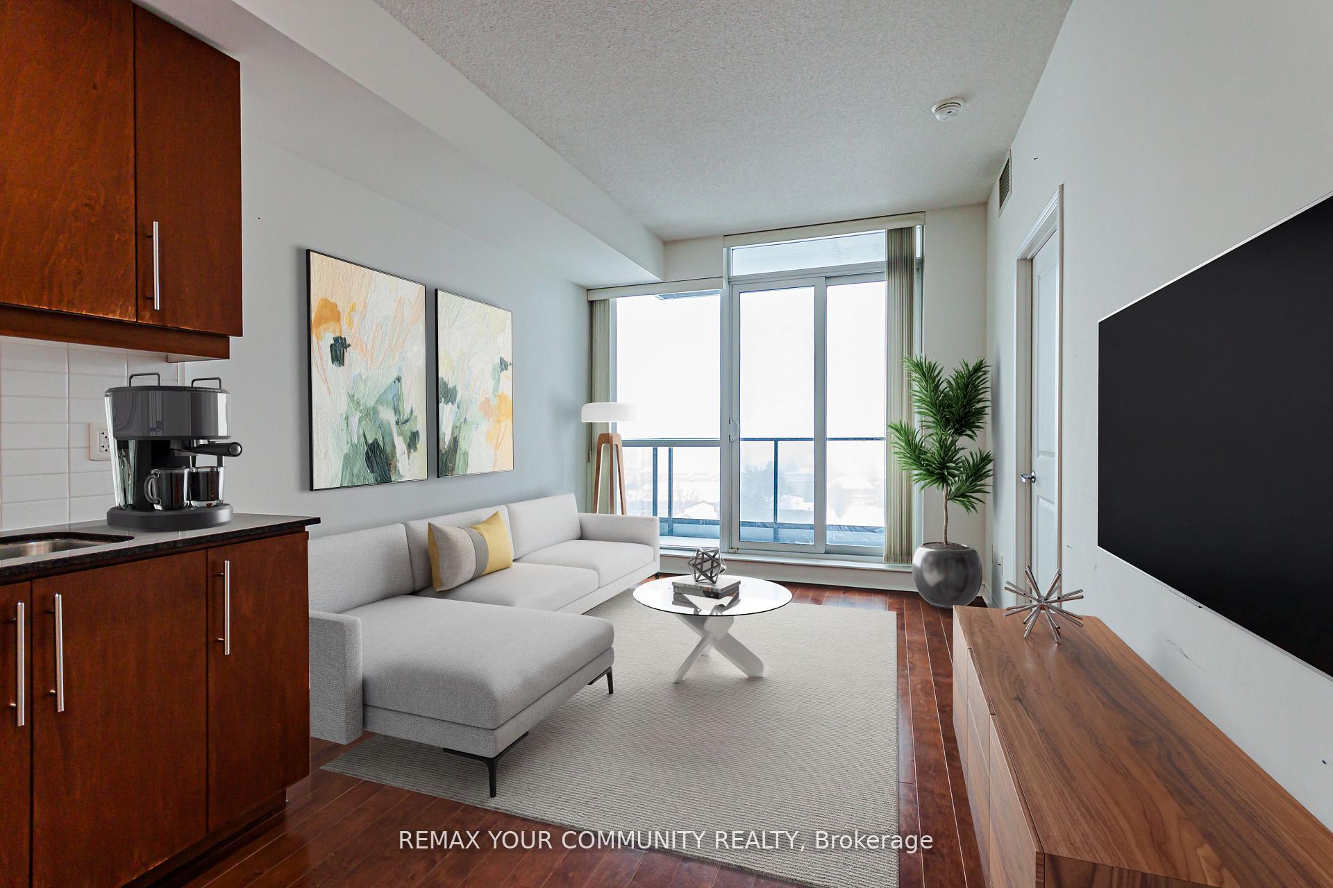 Photo 14 of Unit 913, 2885 Bayview Avenue, North York, Bayview Village — HOMEH
