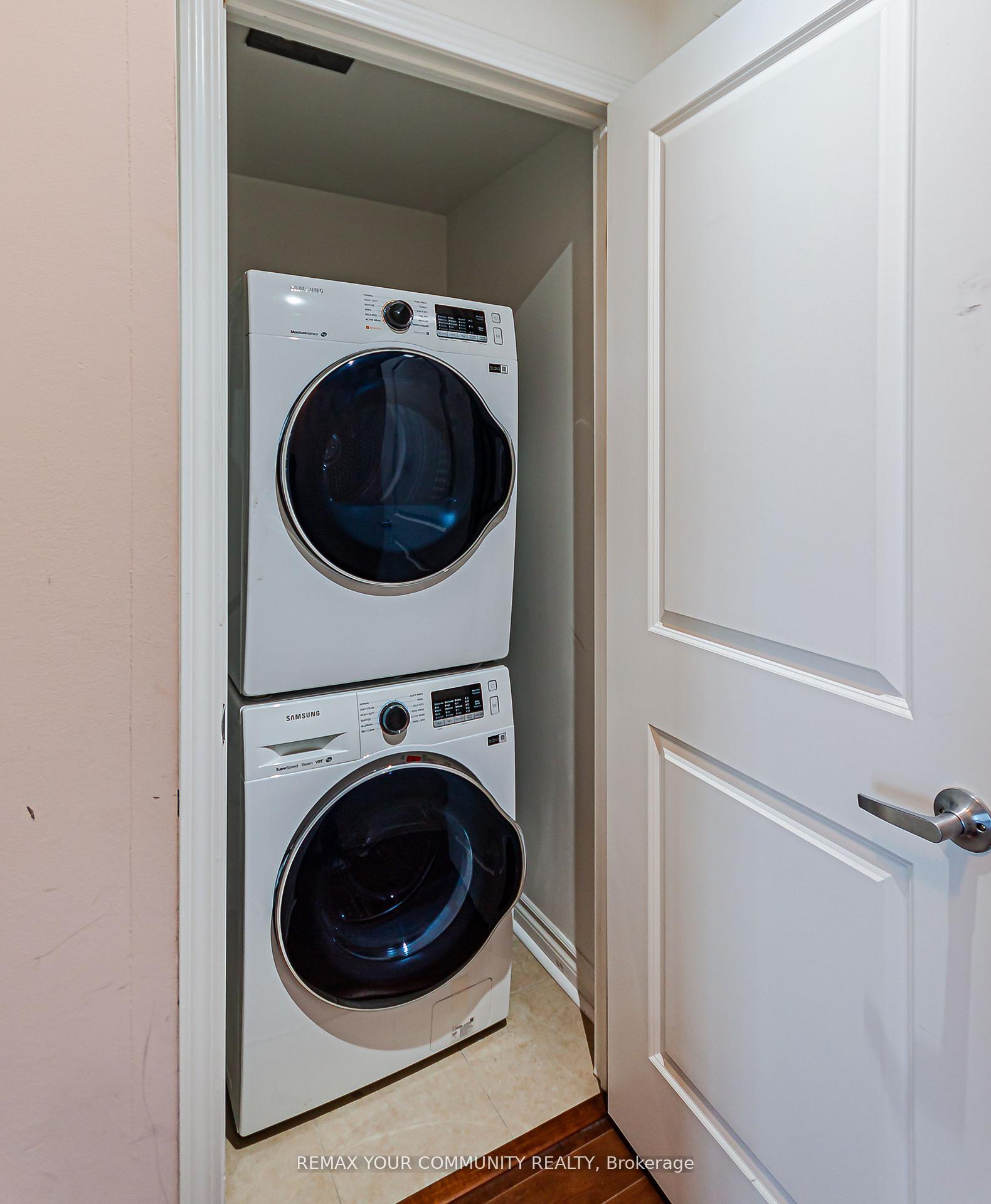 Photo 21 of Unit 913, 2885 Bayview Avenue, North York, Bayview Village — HOMEH