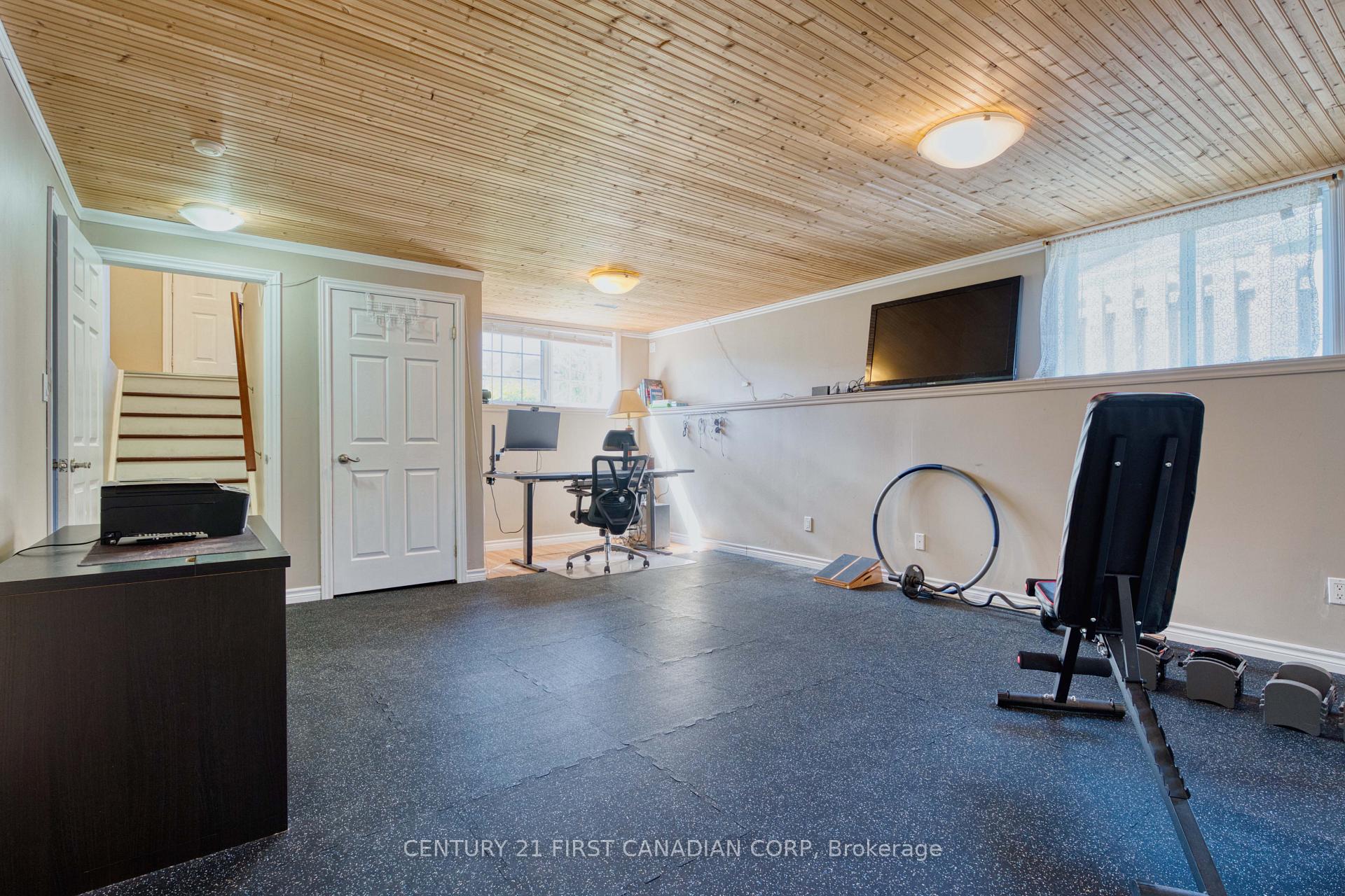 Photo 20 of 1761 Devos Drive, London, North C — HOMEH