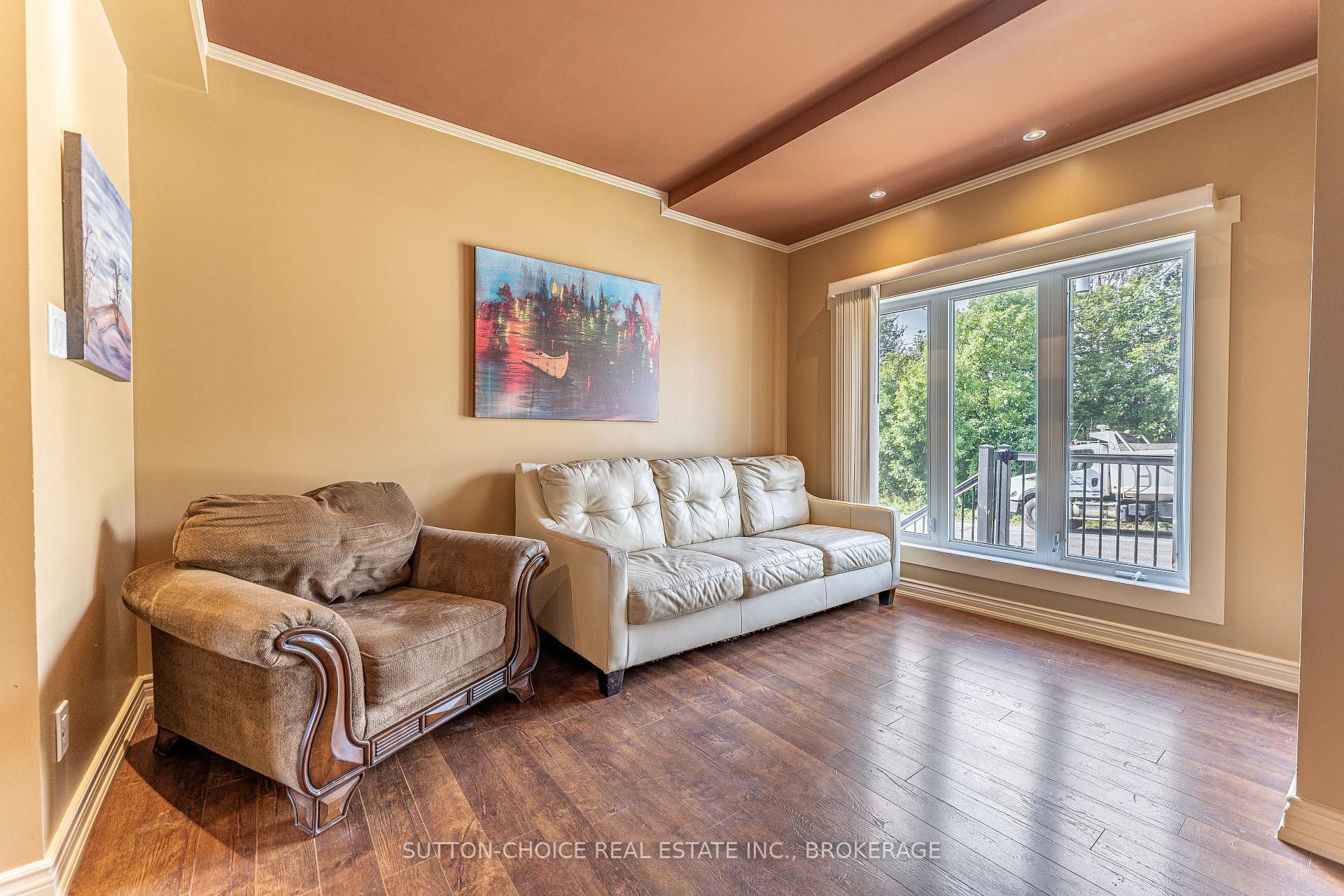 Photo 10 of 372 Third Avenue E, North Bay, Central — HOMEH