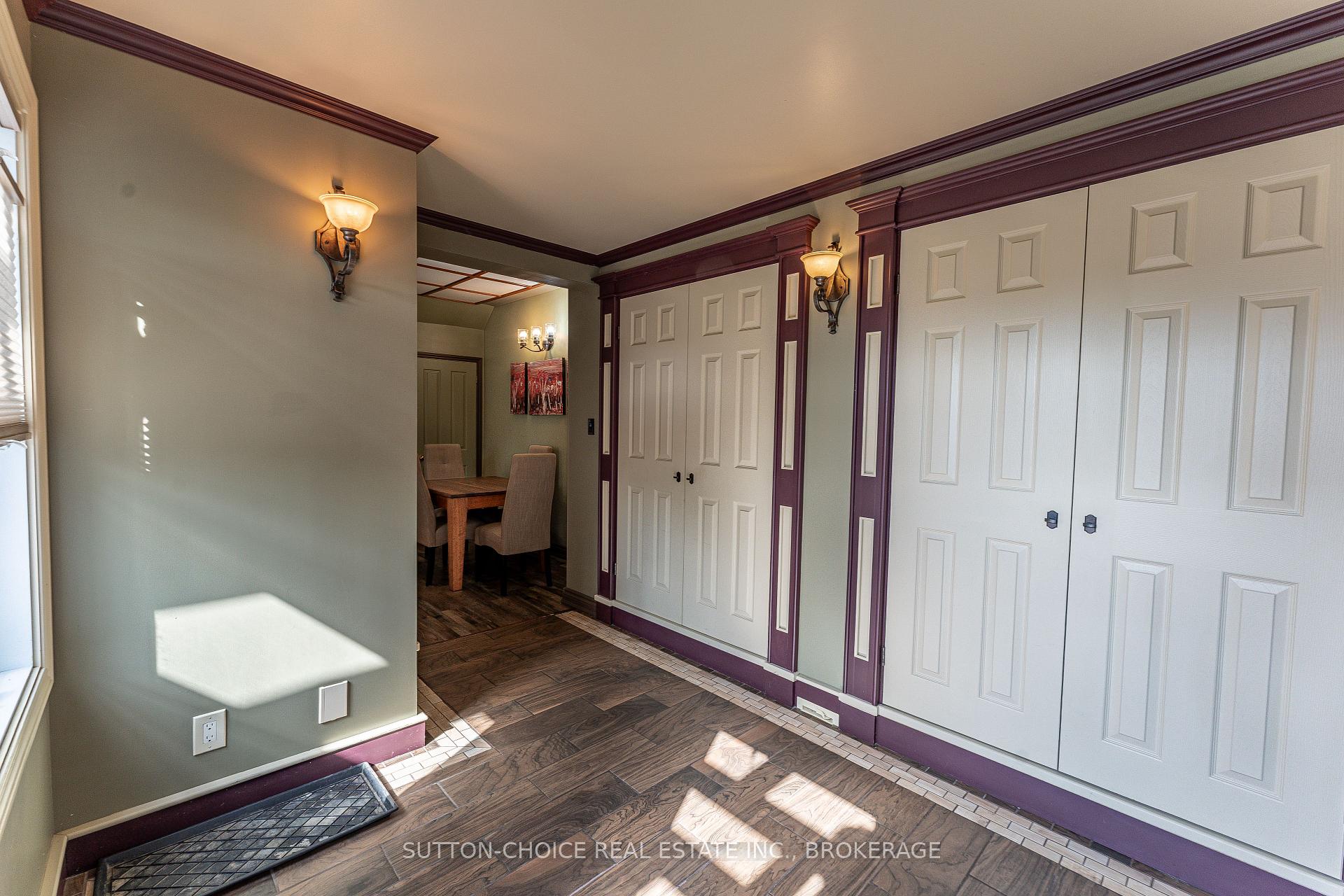 Photo 21 of 372 Third Avenue E, North Bay, Central — HOMEH