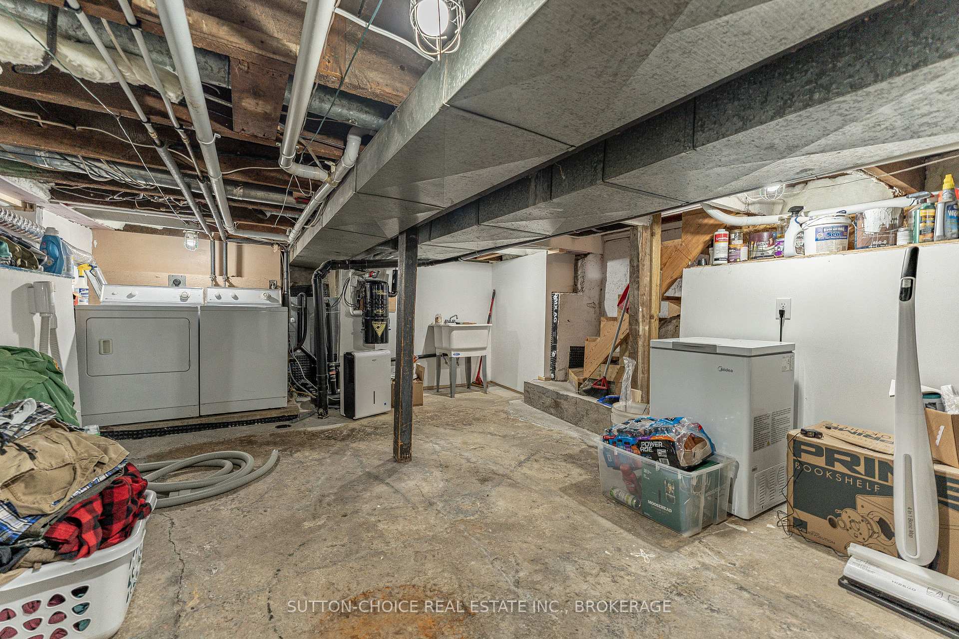 Photo 33 of 372 Third Avenue E, North Bay, Central — HOMEH