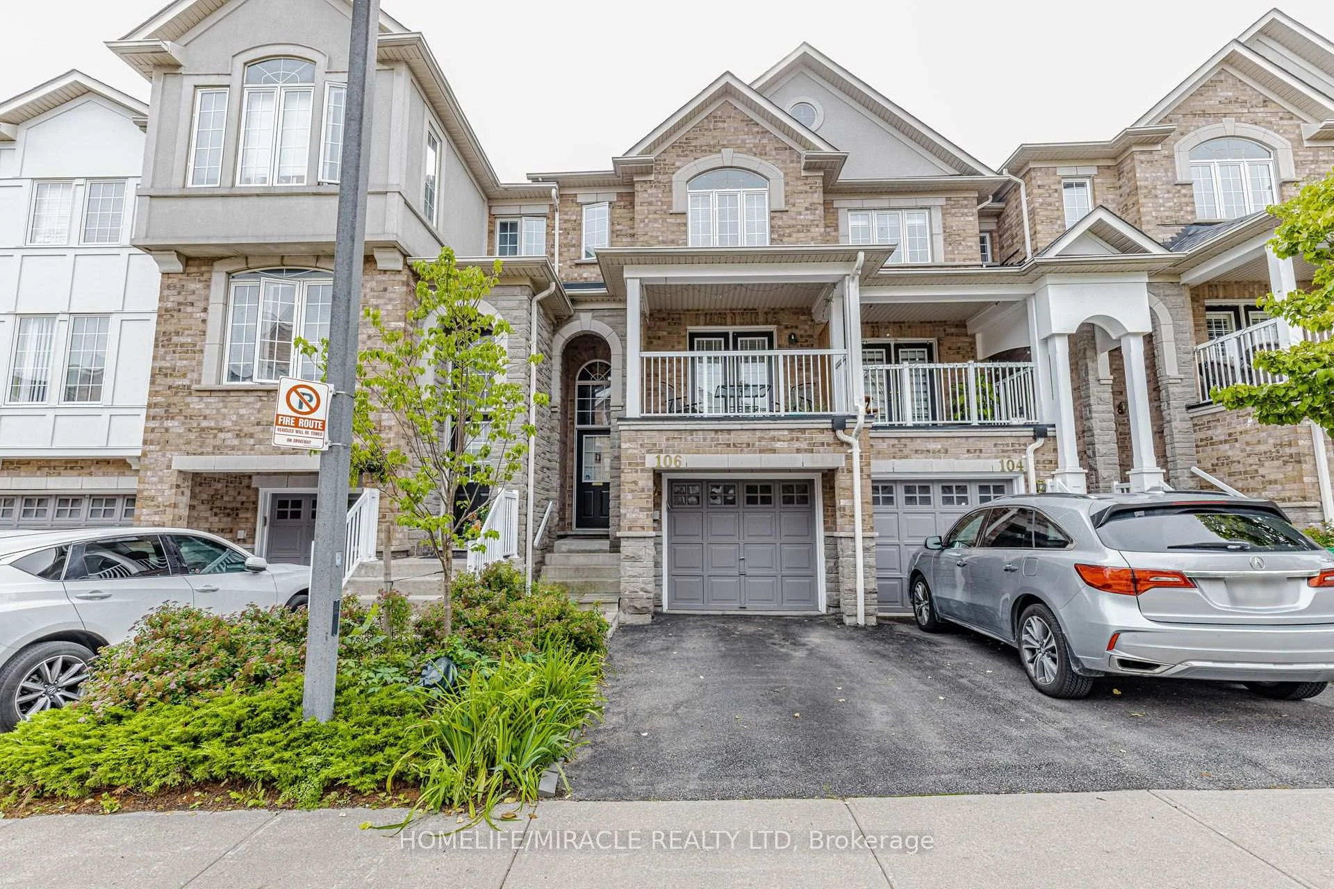 Photo of Unit 106, 601 Shoreline Drive