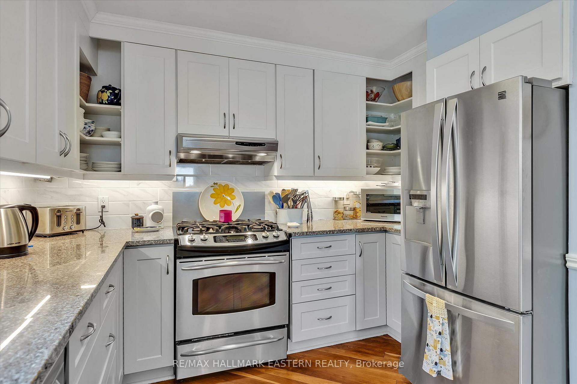 Photo 11 of 959 Golfview Road, Peterborough, Otonabee Ward 1 — HOMEH