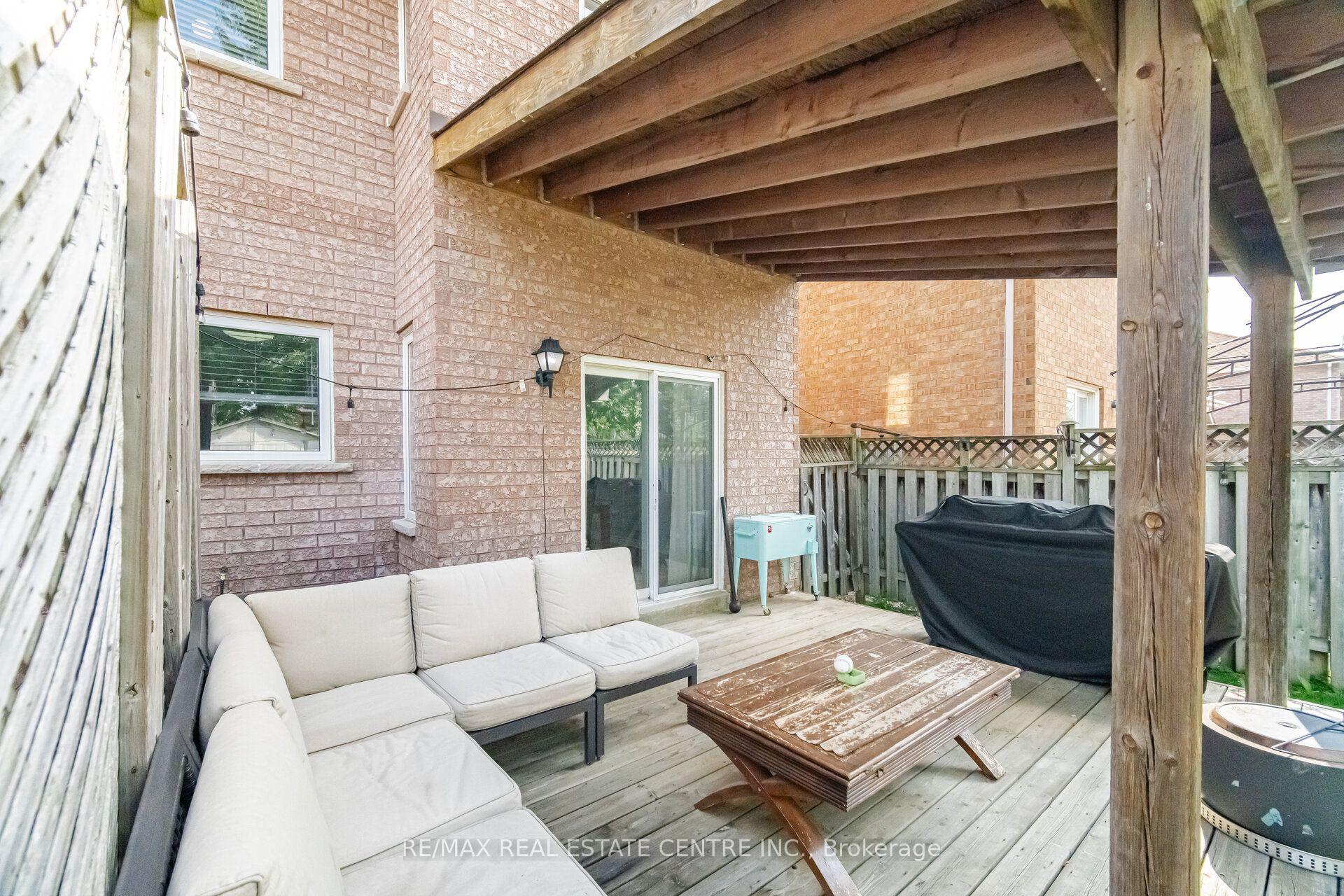 Photo 32 of 65 Coolspring Crescent, Caledon, Bolton East — HOMEH