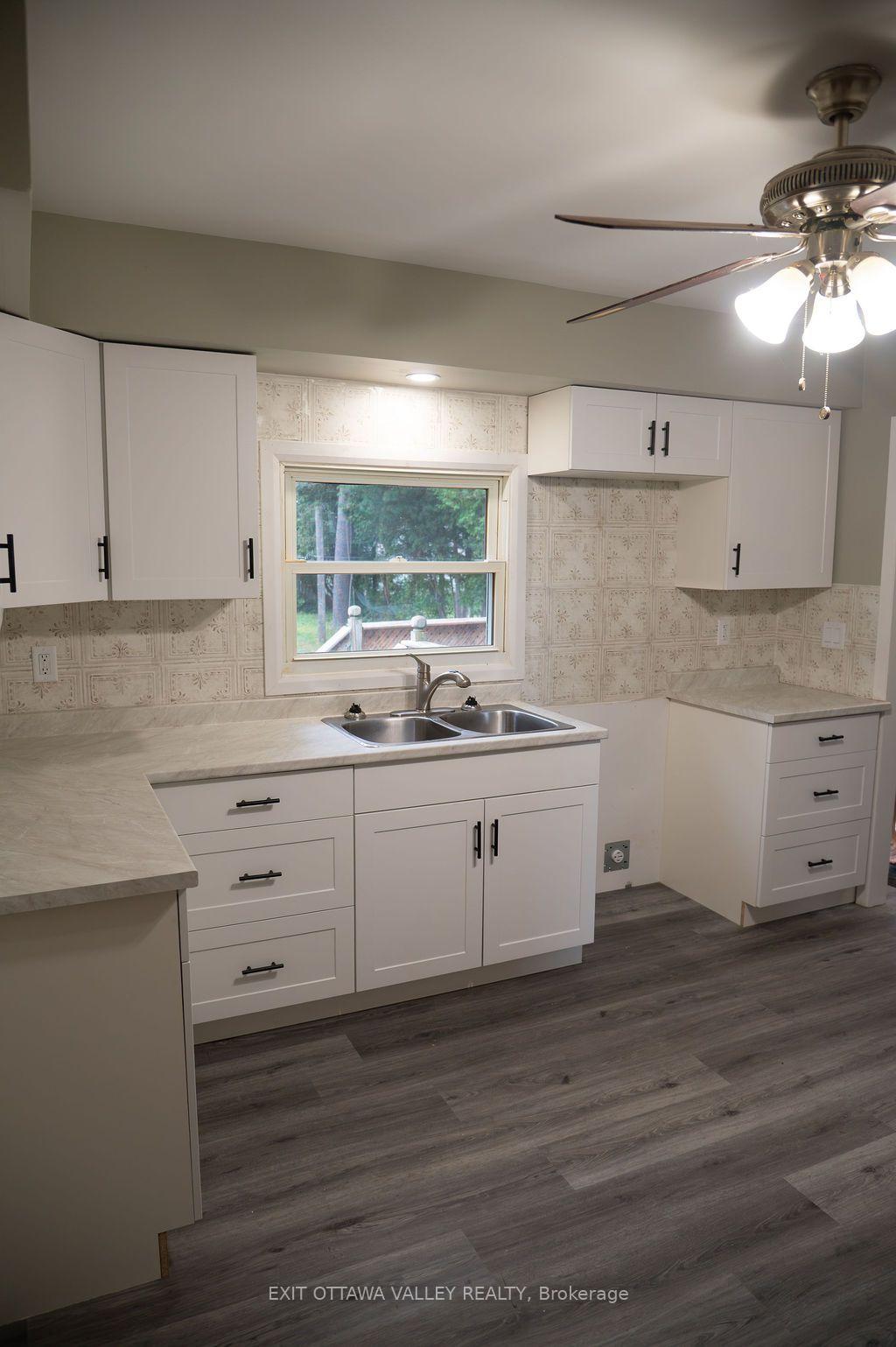 Photo 8 of 400 Boundary Road E, Pembroke, Pembroke — HOMEH
