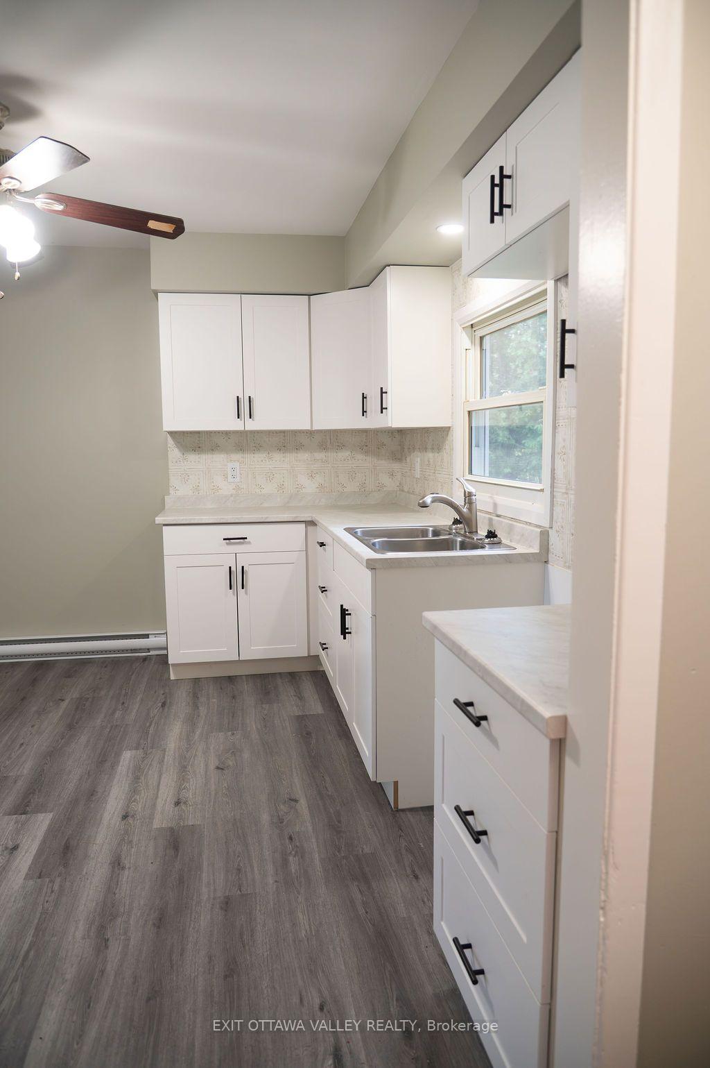 Photo 9 of 400 Boundary Road E, Pembroke, Pembroke — HOMEH