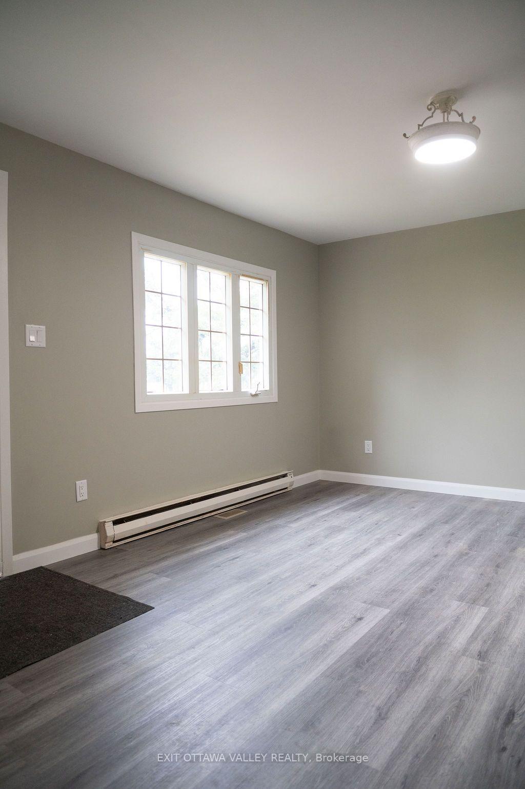 Photo 17 of 400 Boundary Road E, Pembroke, Pembroke — HOMEH