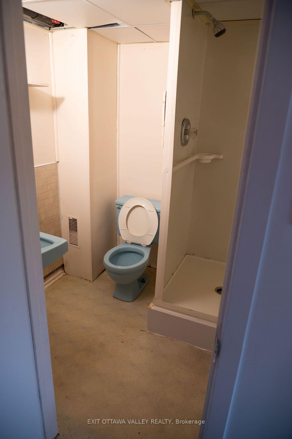 Photo 24 of 400 Boundary Road E, Pembroke, Pembroke — HOMEH
