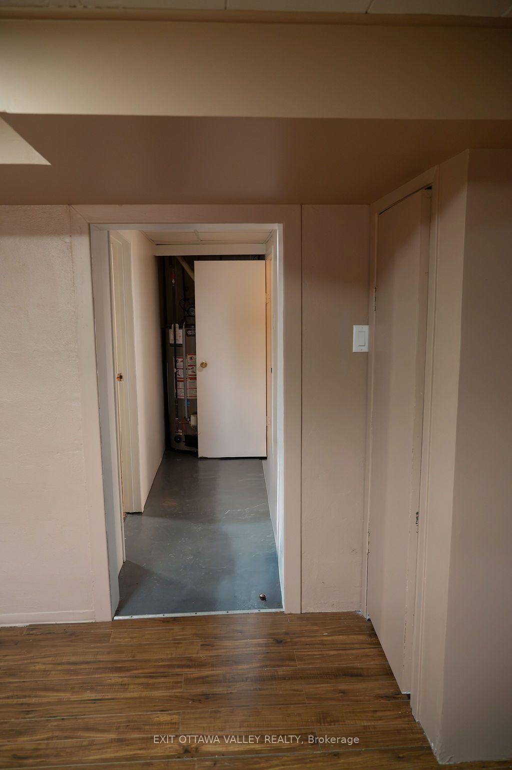 Photo 27 of 400 Boundary Road E, Pembroke, Pembroke — HOMEH