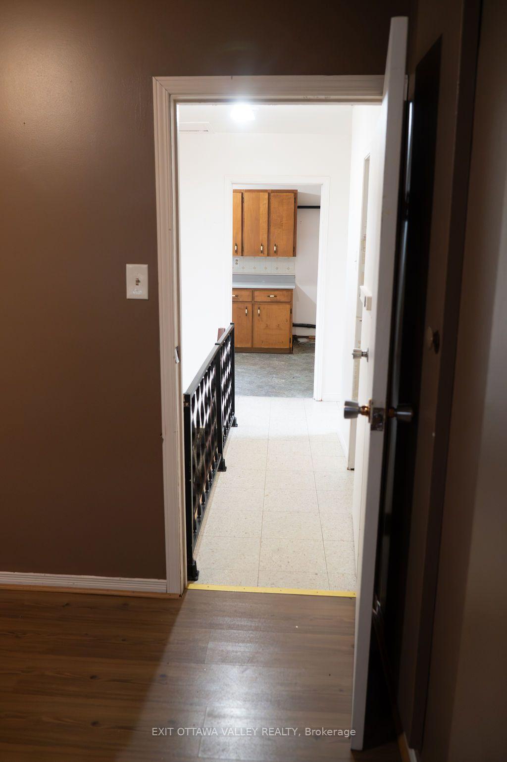 Photo 31 of 400 Boundary Road E, Pembroke, Pembroke — HOMEH