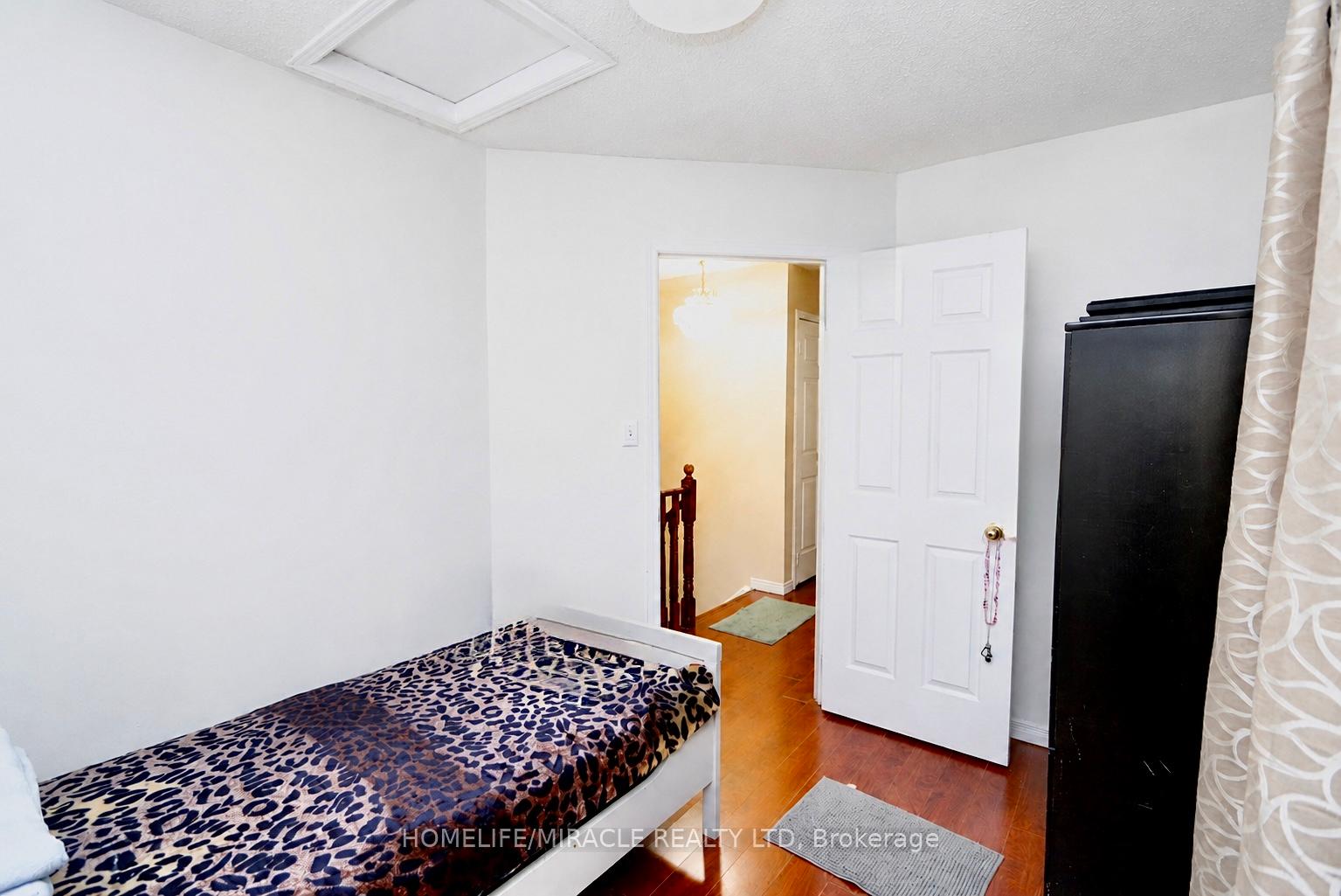 Photo 21 of 43 Caranci Crescent, Brampton, Bram East — HOMEH