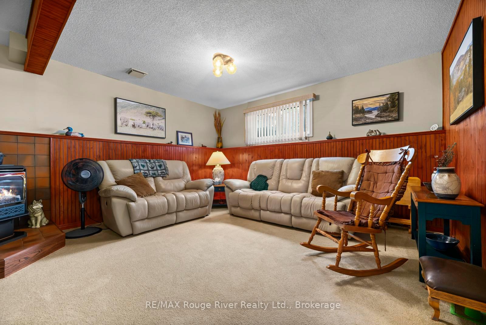 Photo 24 of 6 Hamilton Drive, Kawartha Lakes, Manvers — HOMEH