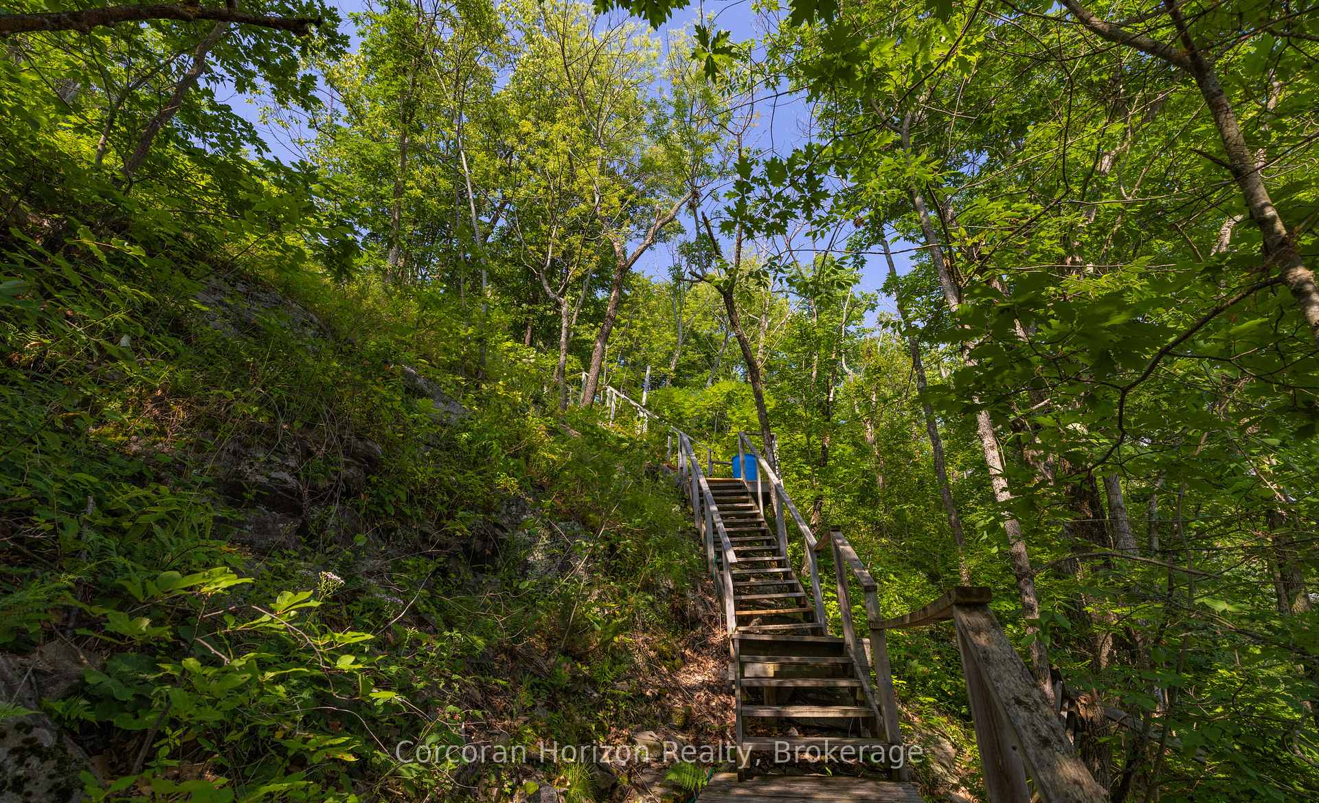 Photo 10 of 959 Harrison Trail, Georgian Bay, Freeman — HOMEH