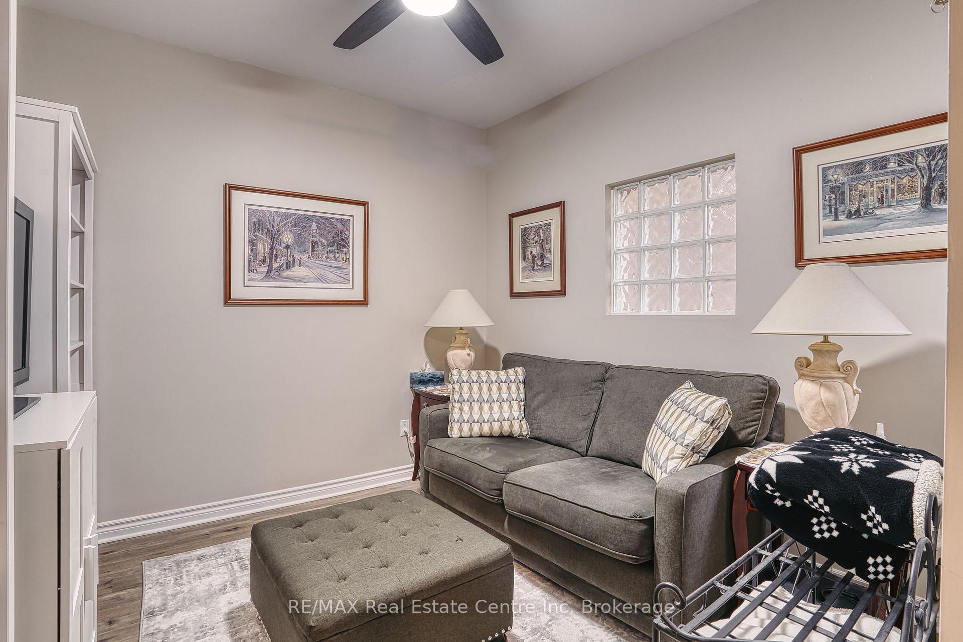 Photo 9 of 760 Woodhill Drive, Centre Wellington, Fergus — HOMEH