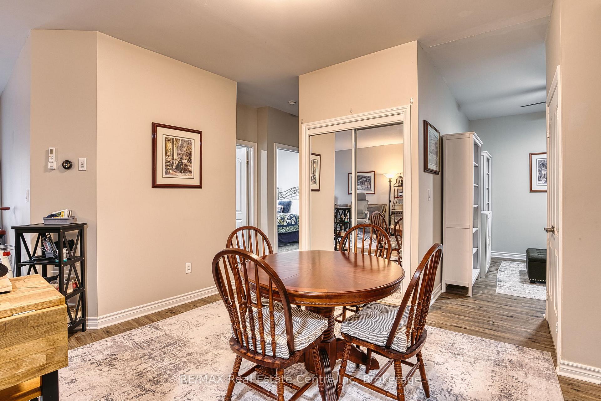 Photo 17 of 760 Woodhill Drive, Centre Wellington, Fergus — HOMEH