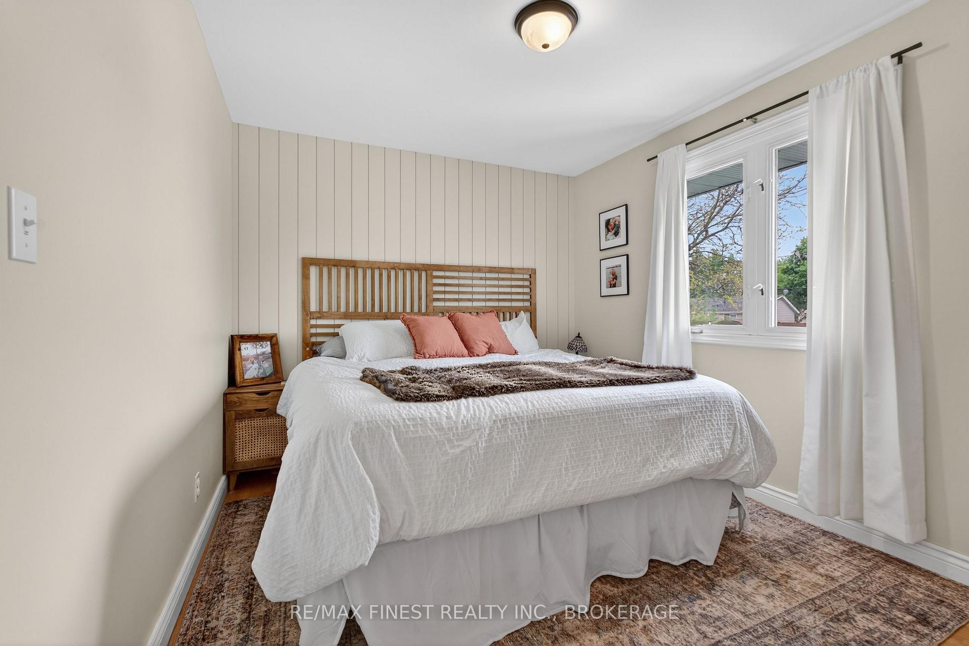 Photo 15 of 14 Chesterfield Drive, Loyalist, Amherstview — HOMEH