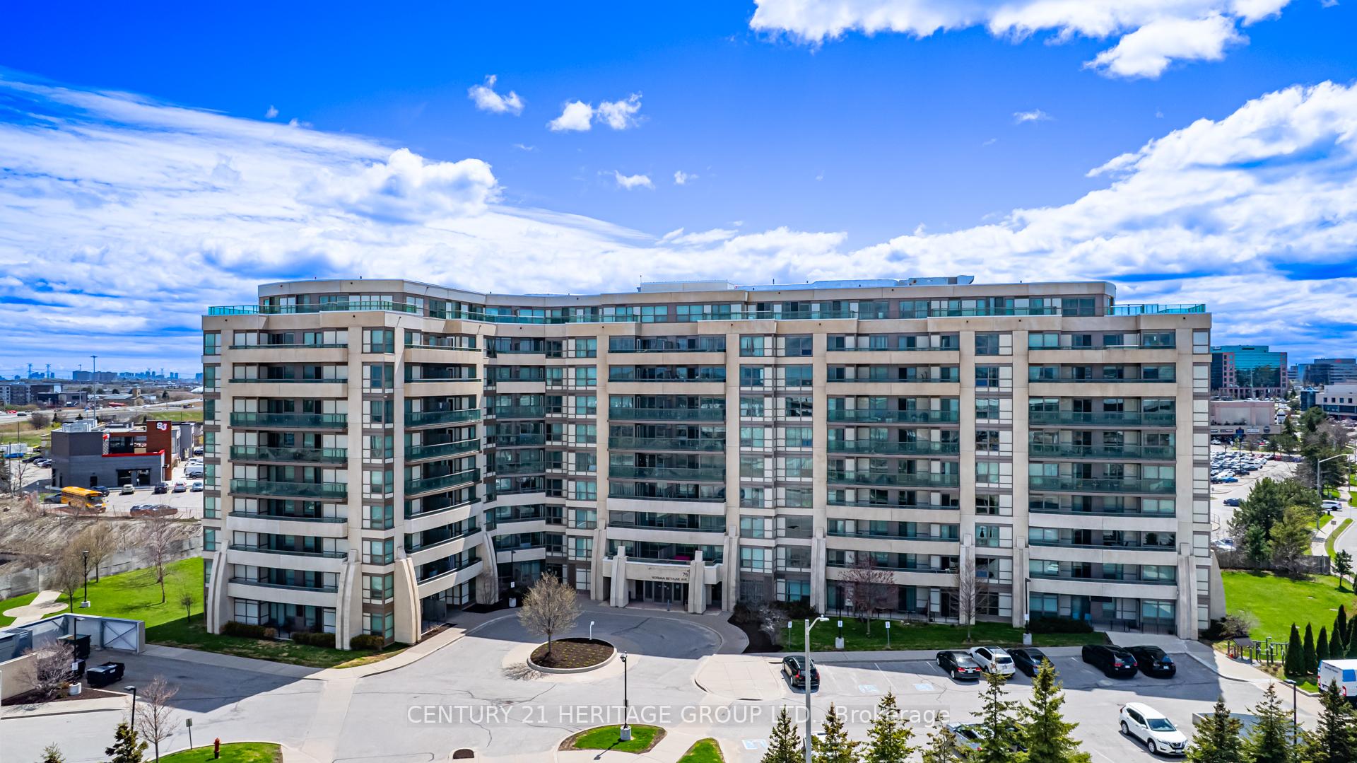 Front of Unit 909, 75 Norman Bethune Avenue