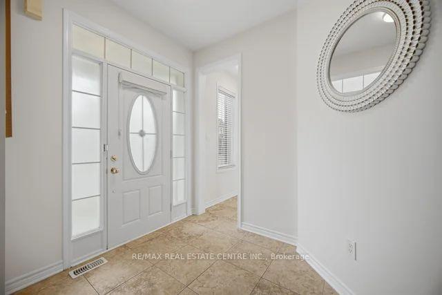 Photo 8 of 1295 Orr Terrace, Milton, Ford — HOMEH