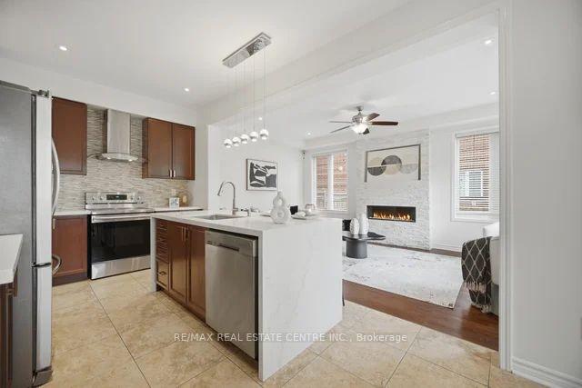 Photo 14 of 1295 Orr Terrace, Milton, Ford — HOMEH