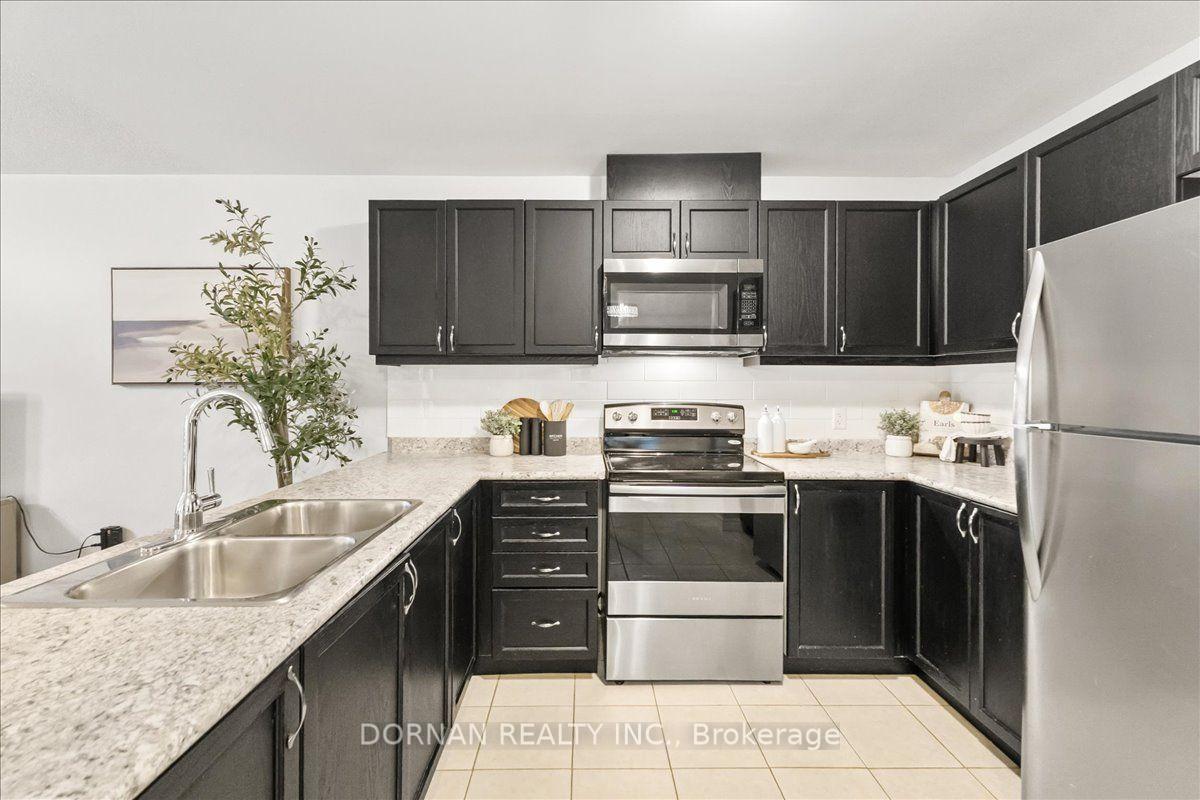 Photo 8 of 116 Mallory Street, Clarington, Courtice — HOMEH