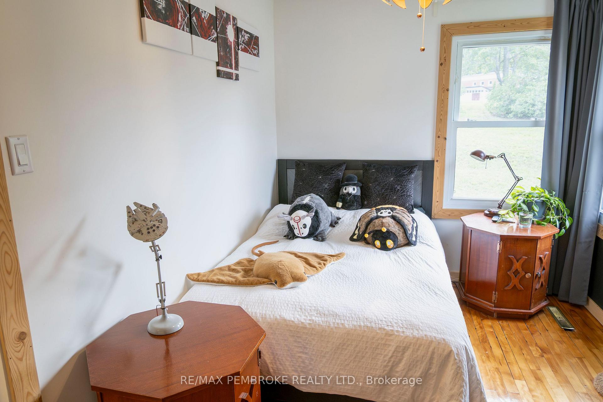 Photo 50 of 14 Summit Street, Deep River, Deep River — HOMEH