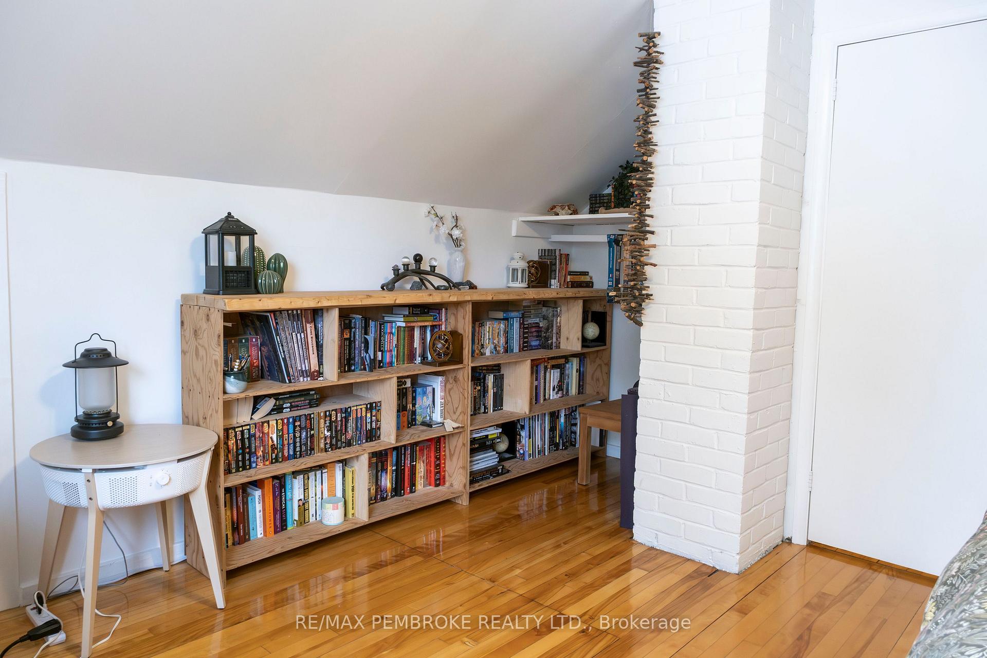 Photo 58 of 14 Summit Street, Deep River, Deep River — HOMEH