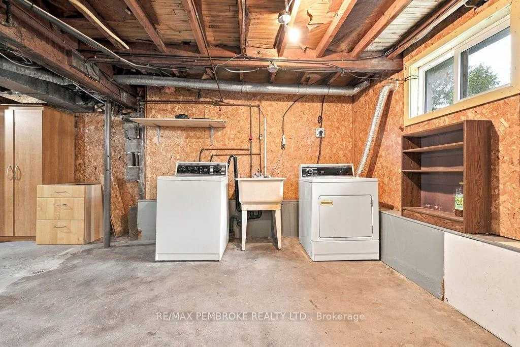 Photo 73 of 14 Summit Street, Deep River, Deep River — HOMEH