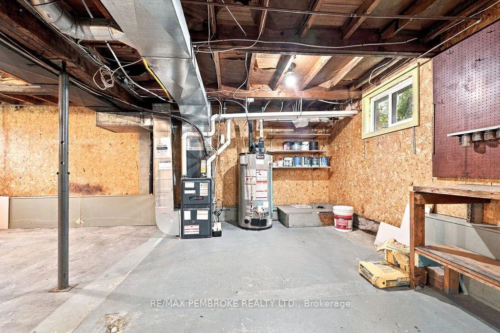 Photo 76 of 14 Summit Street, Deep River, Deep River — HOMEH