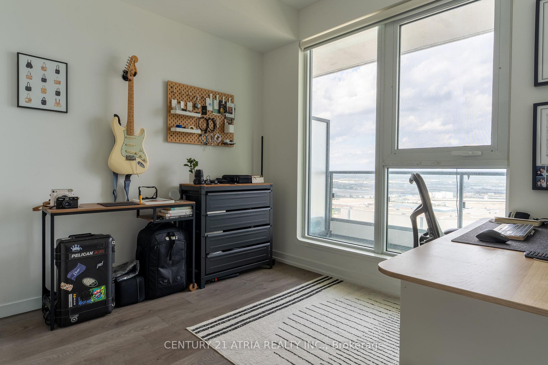 Photo 7 of Unit 2803, 950 Portage Parkway, Vaughan, Vaughan Corporate Centre — HOMEH