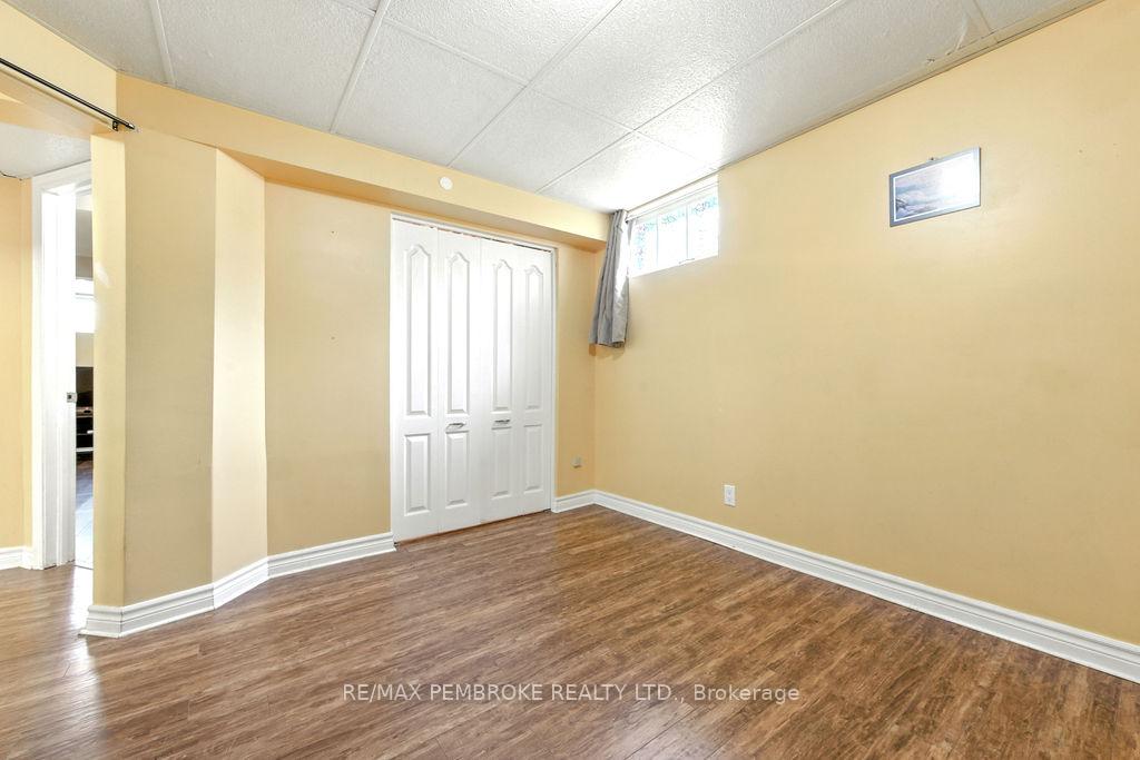 Photo 29 of 335 Willard Street, Pembroke, Pembroke — HOMEH