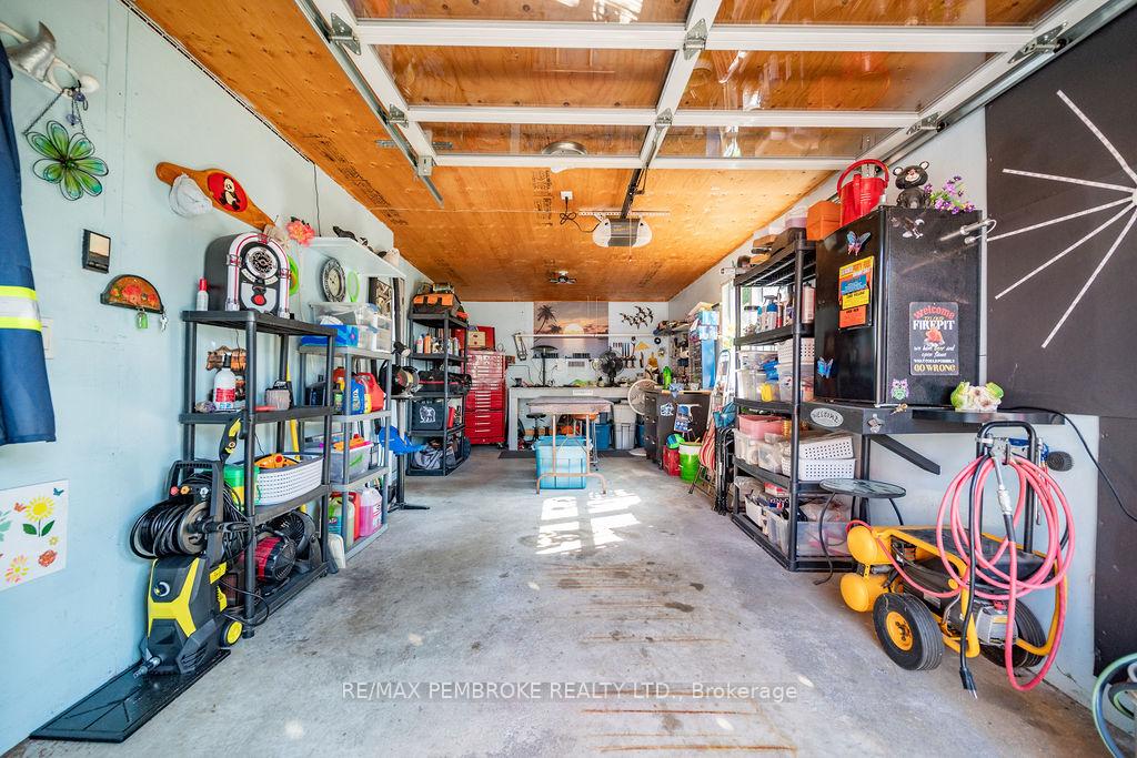 Photo 35 of 335 Willard Street, Pembroke, Pembroke — HOMEH