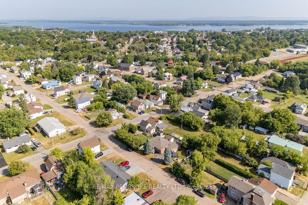 Photo 36 of 335 Willard Street, Pembroke, Pembroke — HOMEH