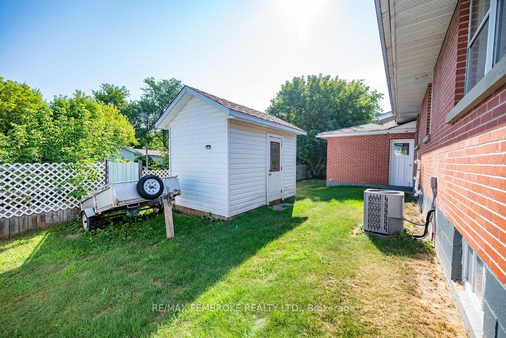 Photo 40 of 335 Willard Street, Pembroke, Pembroke — HOMEH