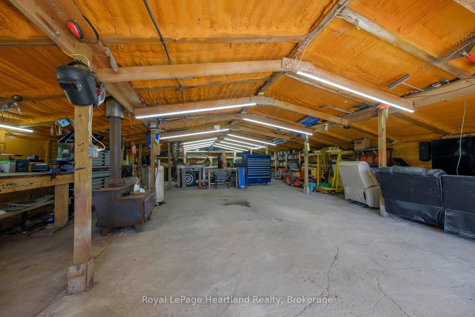 Photo 22 of 78 Bruce Rd 86, Huron-Kinloss — HOMEH