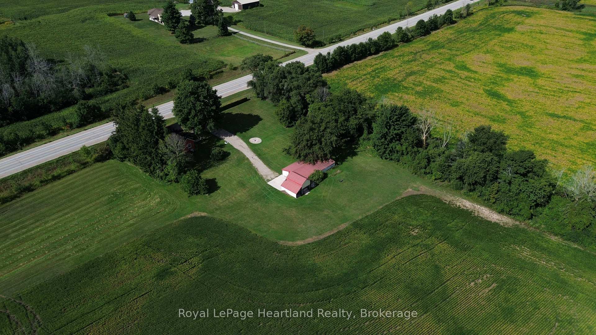 Photo 31 of 78 Bruce Rd 86, Huron-Kinloss — HOMEH