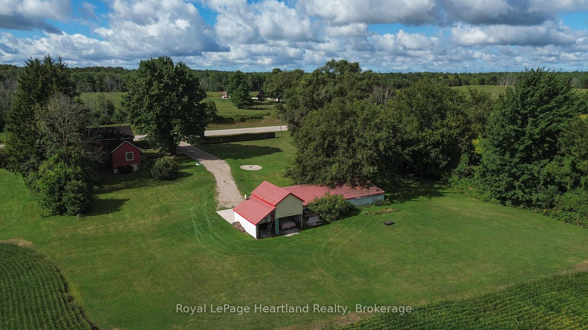 Photo 32 of 78 Bruce Rd 86, Huron-Kinloss — HOMEH