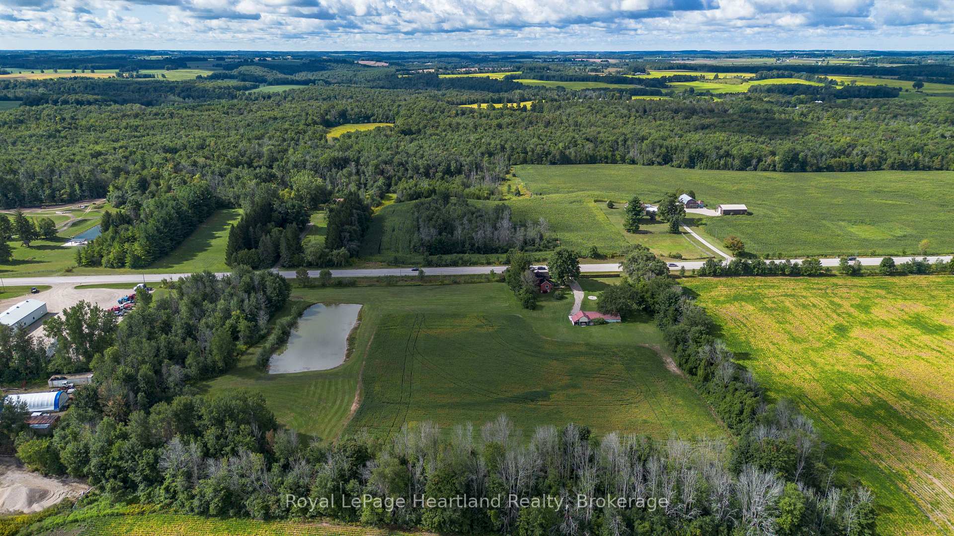 Photo 33 of 78 Bruce Rd 86, Huron-Kinloss — HOMEH