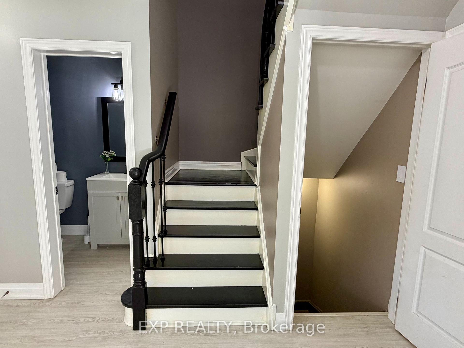 Photo 13 of 57 Humbershed Crescent, Caledon, Bolton West — HOMEH