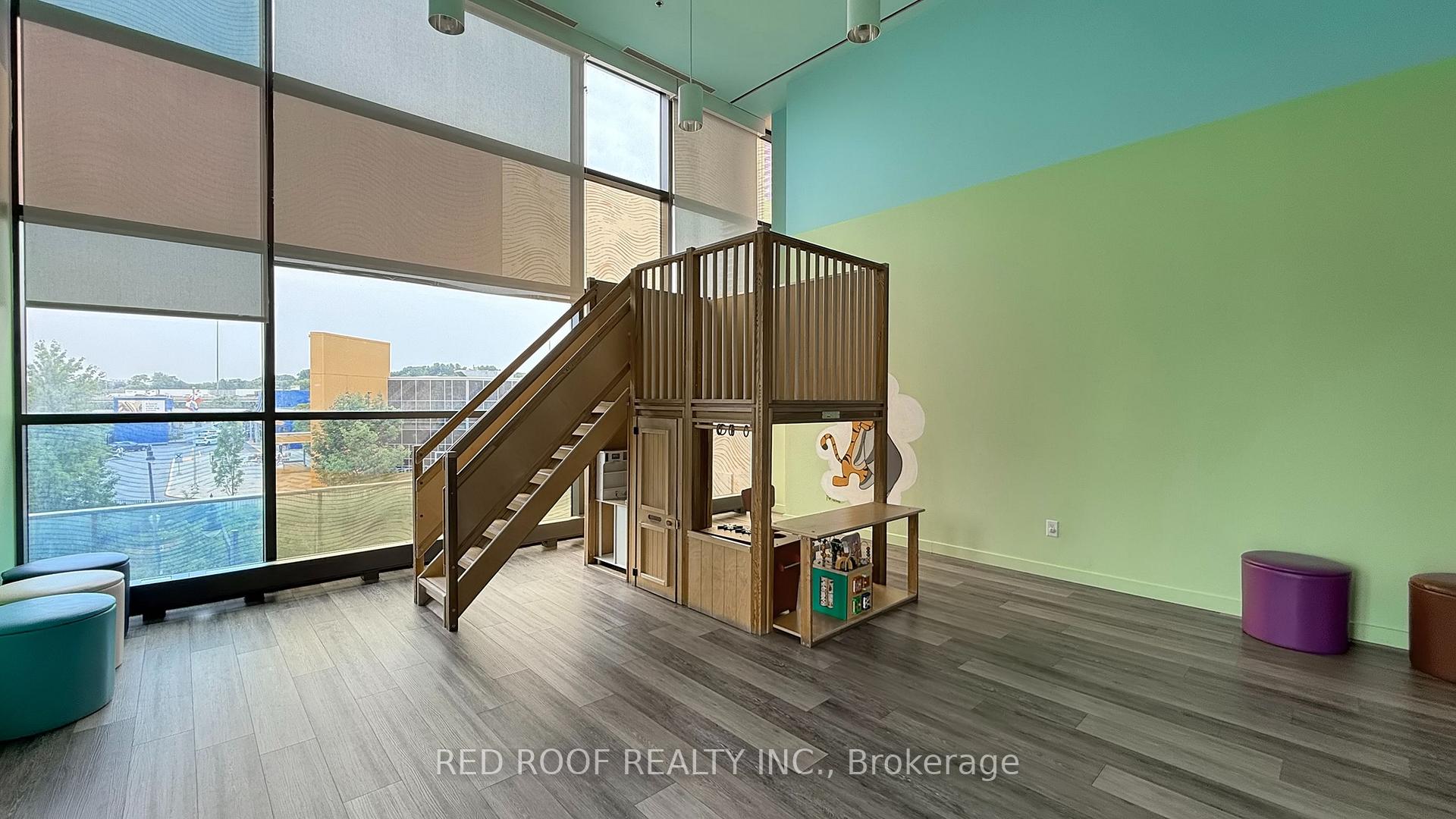 Photo 17 of Unit 711, 33 Singer Court, North York, Bayview Village — HOMEH