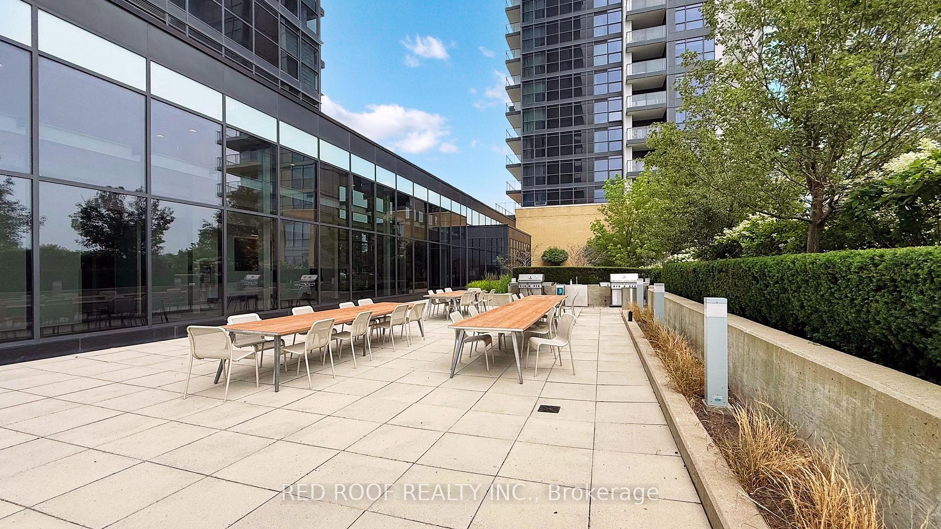 Photo 25 of Unit 711, 33 Singer Court, North York, Bayview Village — HOMEH
